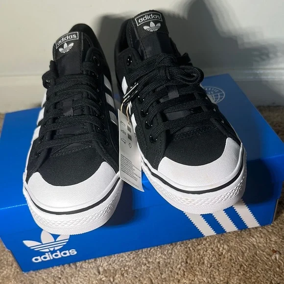 Adidas Nizza Black and White Sneakers Classic Design